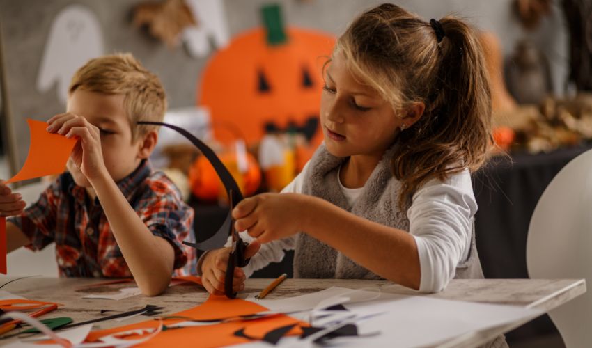 10 Fun and Easy DIY Jewelry Crafts for Children to Spark Creativity